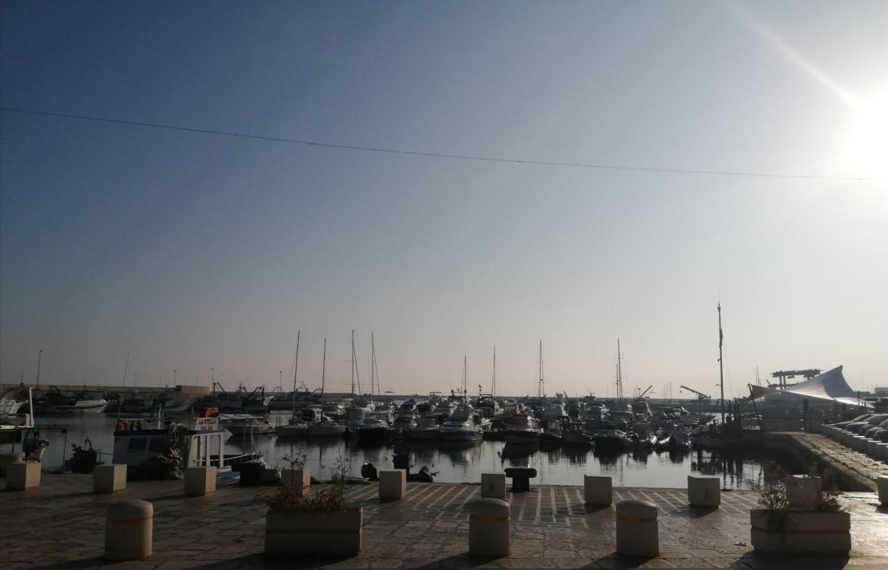 Holithªy Molª Bed and Breakfast Mola di Bari Exterior foto