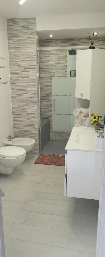 Holithªy Molª Bed and Breakfast Mola di Bari Exterior foto