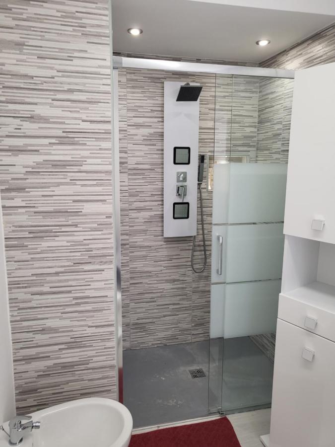 Holithªy Molª Bed and Breakfast Mola di Bari Exterior foto